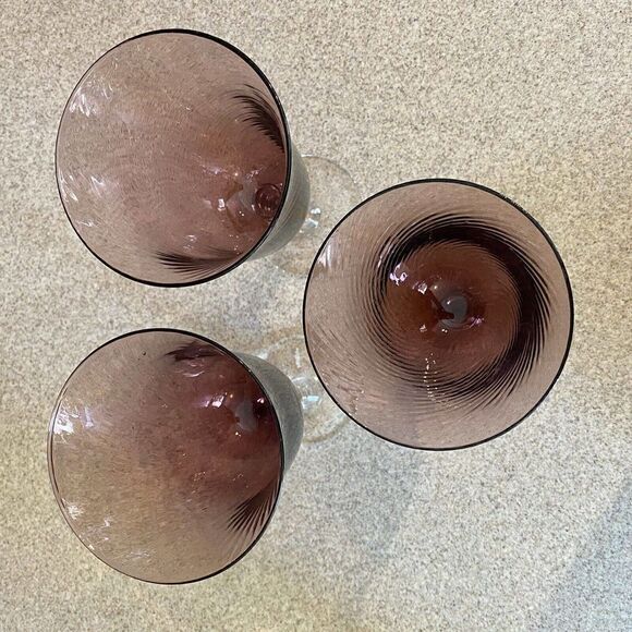 Mikasa Wine Water Goblets Amethyst Purple Swirl Glass Set of 3 - Picture 2 of 8
